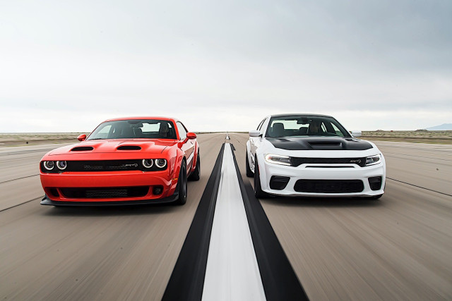 Dodge Challenger/ Charger