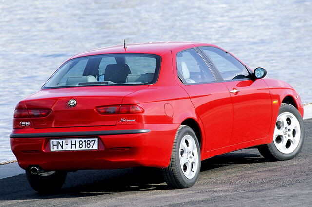 Alfa Romeo 156