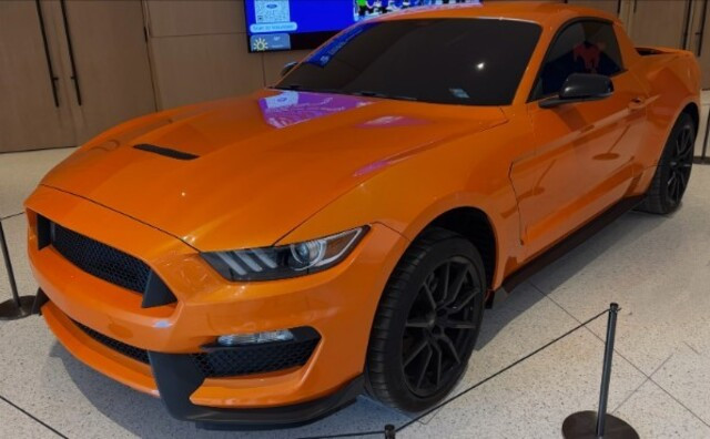 Ford Mustang Пикап