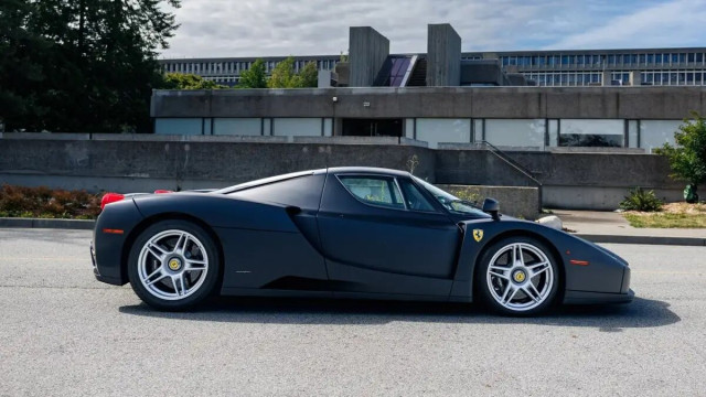 Ferrari Enzo