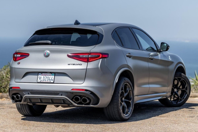 Alfa Romeo Stelvio Quadrifoglio NRING Edition