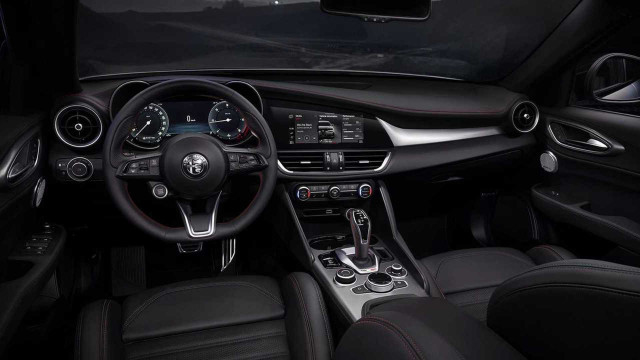 Alfa Romeo Giulia 