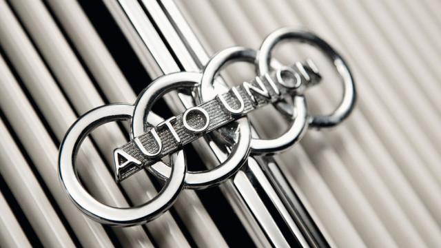 Audi - име и емблема