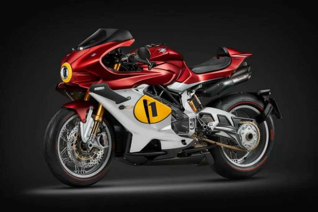 Superveloce 1000 Ago