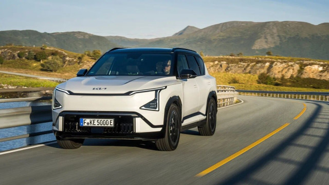 EV5 GT