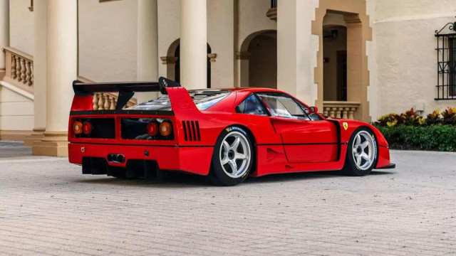 Ferrari F40 LM