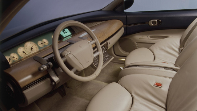 Renault Initiale