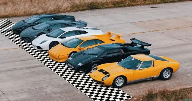 Lamborghini V12 