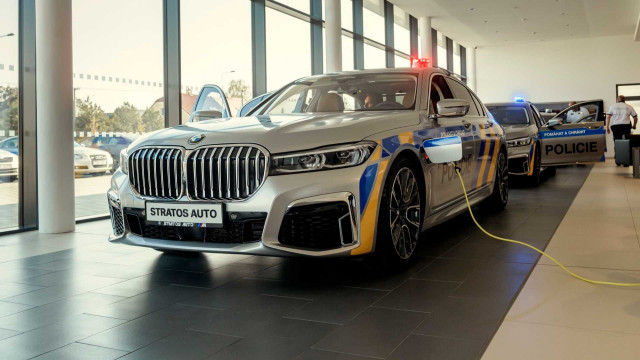BMW police