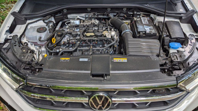Volkswagen T-Roc 2022 тест драйв