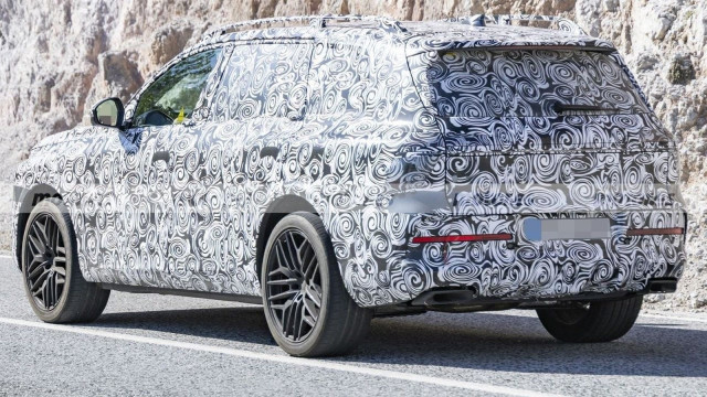 Audi Q9