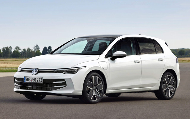  Volkswagen Golf VIII