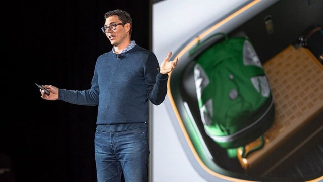 Rivian - Ар Джей Скариндж