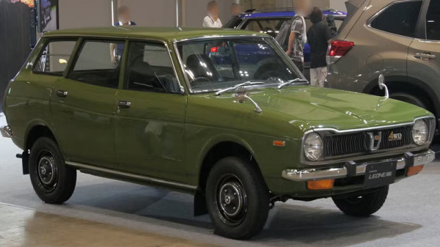 Subaru leone