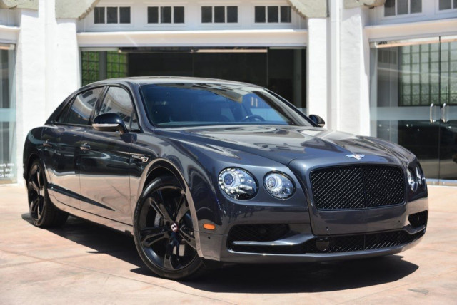  Bentley Flying Spur V8-1 