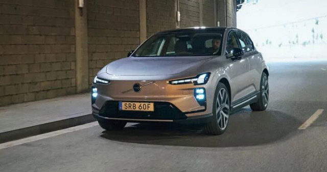 Volvo EX60