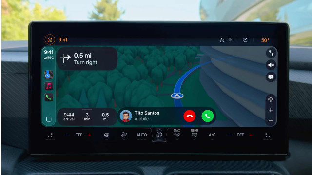 Apple CarPlay