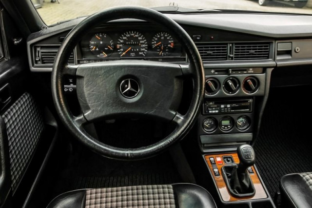 Mercedes 190E 2.5-16 Evolution 