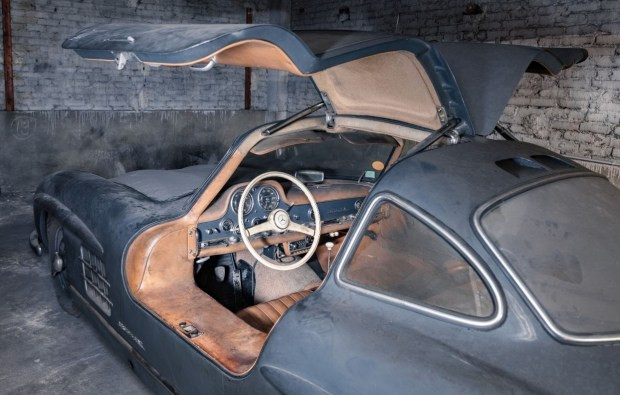 Mercedes-Benz 300 SL Gullwing