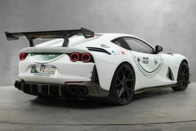  Ferrari 812 Superfast