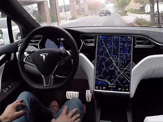 Tesla автопилот