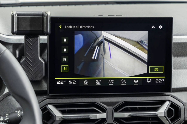 Dacia Bigster Mild Hybrid-G 140, тест драйв