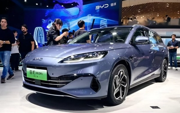 BYD Seal 06 Travel Edition