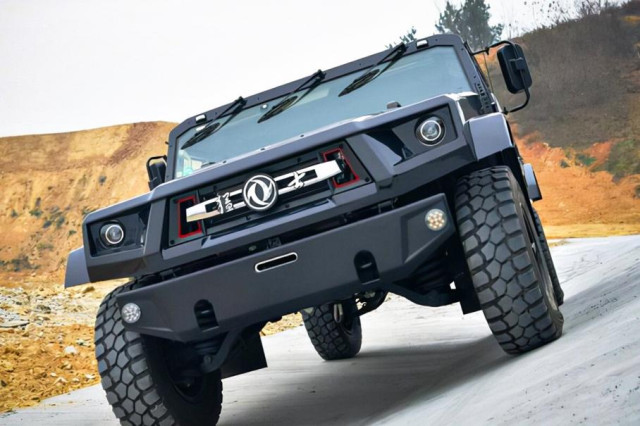 Dongfeng Warrior M18