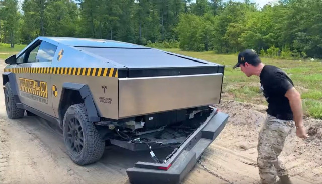 Tesla Cybertruck, WhistlinDiesel, Тест