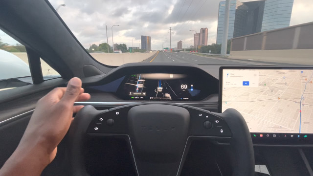 Tesla автопилот