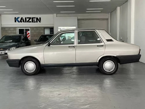 Renault 12