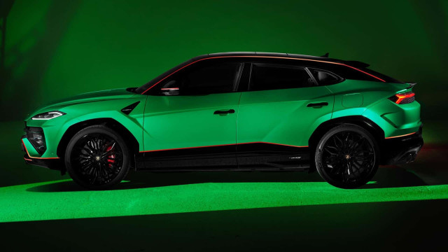 Lamborghini Urus SE Tettonero Capsule
