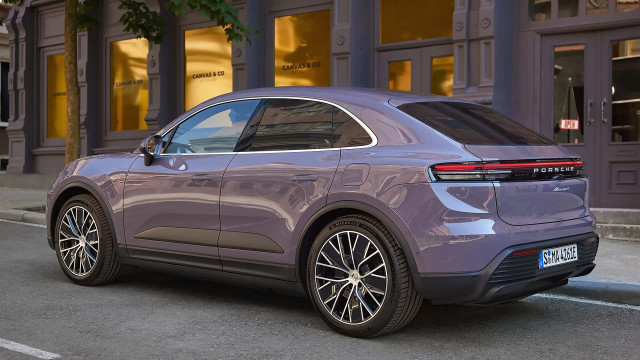 Porsche Macan EV