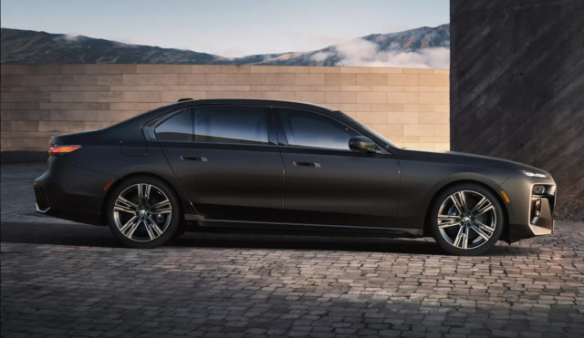 BMW 7-Series