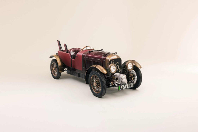 Hedley Studios Bentley Blower Momoa Edition