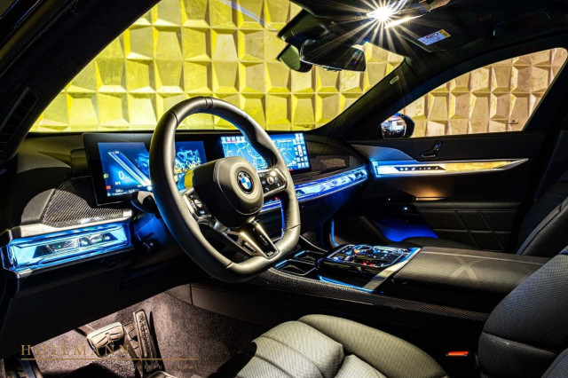 BMW 760i xDrive Protection VR9
