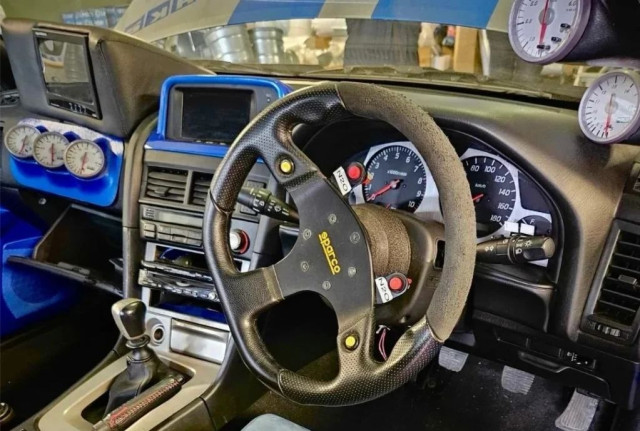 Nissan Skyline GT-R R34