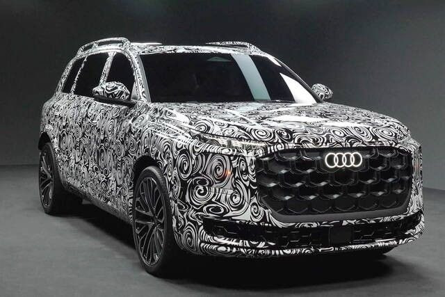 Audi показа интериора на Q9