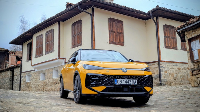 Volkswagen T-Roc 2026, тест драйв, 1.5 TSI MHEV R-Line