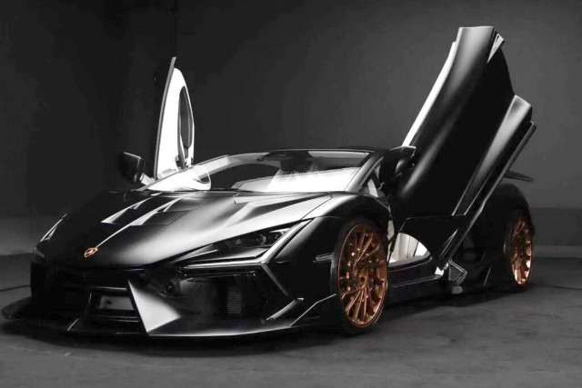 Lamborghini Revuelto Venuum