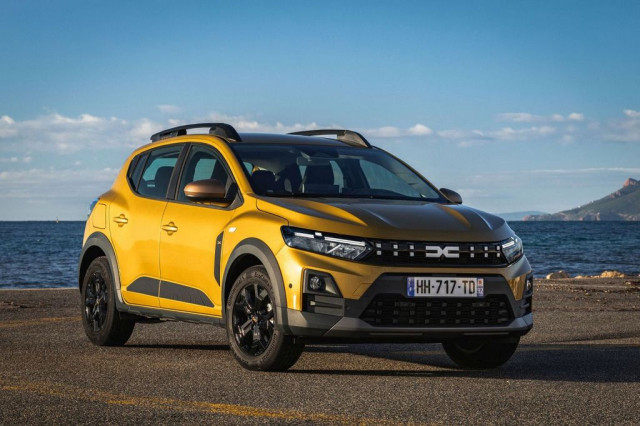 Dacia Sandero Stepway 2026, Eco-G 120, тест драйв