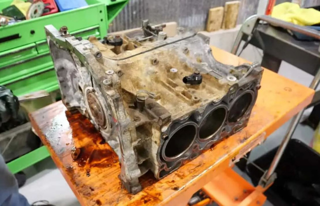 двигател на Subaru
