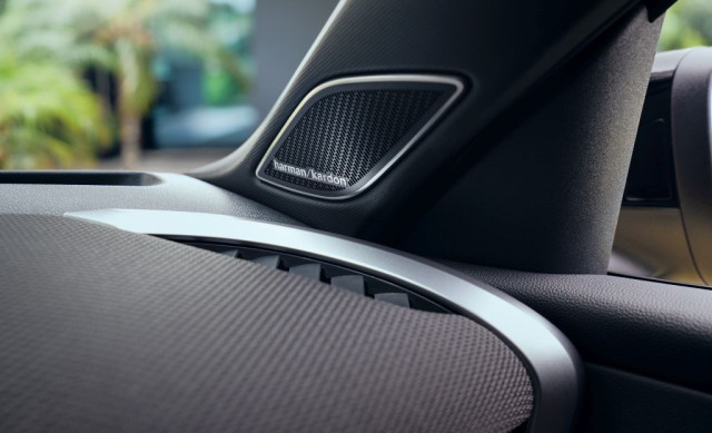 Volkswagen T-Roc 2026, тест драйв, 1.5 TSI MHEV R-Line