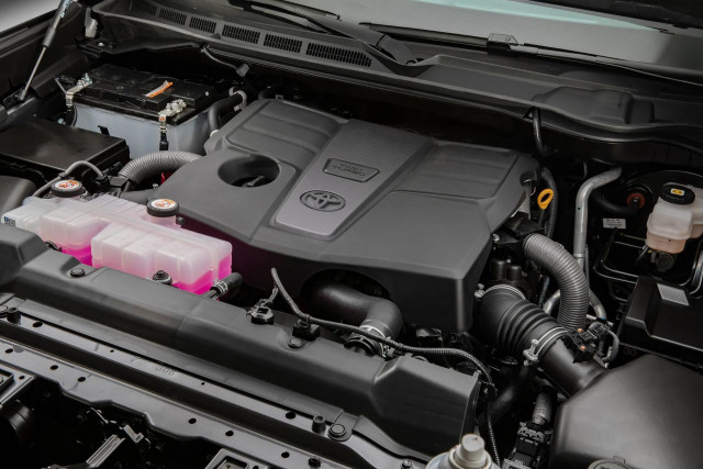 Toyota V6