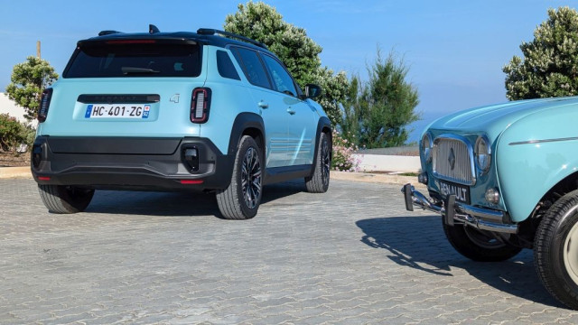 Renault 4 e-tech Electric, тест драйв
