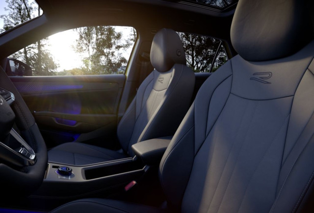 Volkswagen T-Roc 2026, тест драйв, 1.5 TSI MHEV R-Line