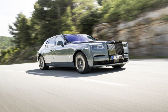 Rolls-Royce Phantom Series II, тест драйв