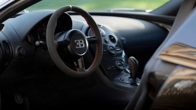 Bugatti Veyron тестов автомобил