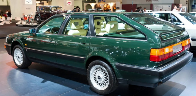 Audi V8 Avant 