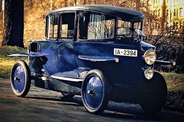 Rumpler Tropfenwagen-7